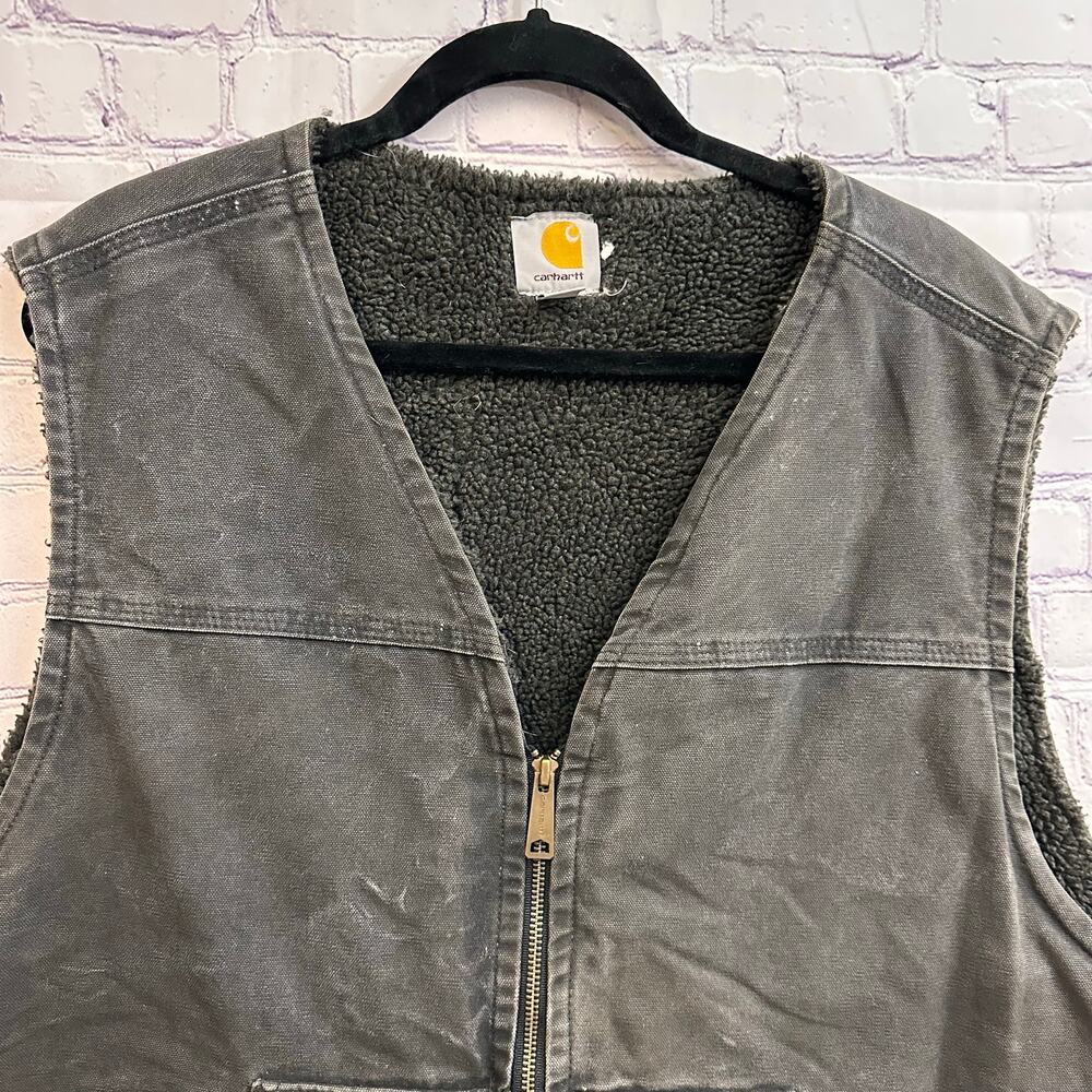 Vintage Charhartt Faded Black Sherpa Lined V Neck Zip Up Vest Men's 2XL V26 BLK - Picture 2 of 9